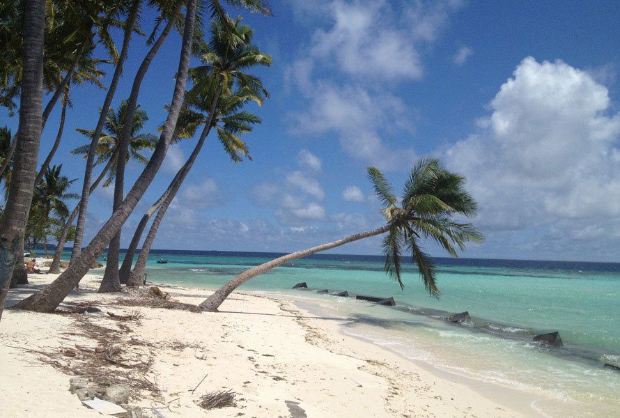 Maafushi-Island-Beach